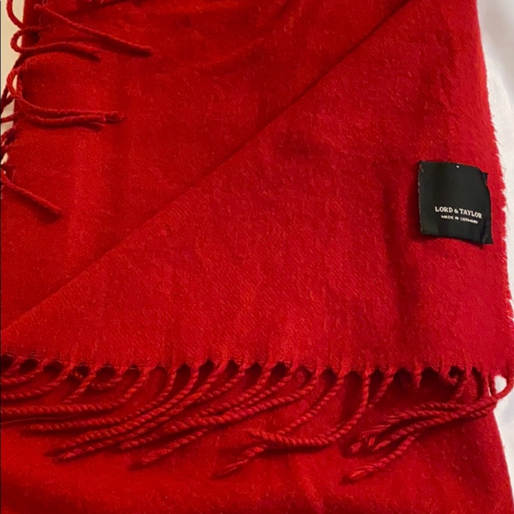 Lord & Taylor red scarf